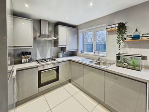 Photo 10- click for photo gallery